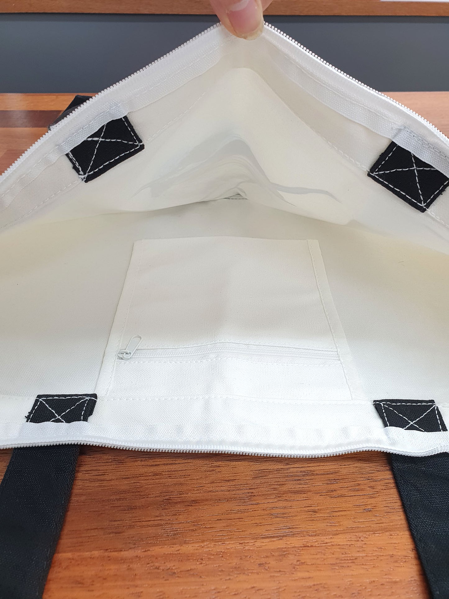 Waratah Queen Tote Bag