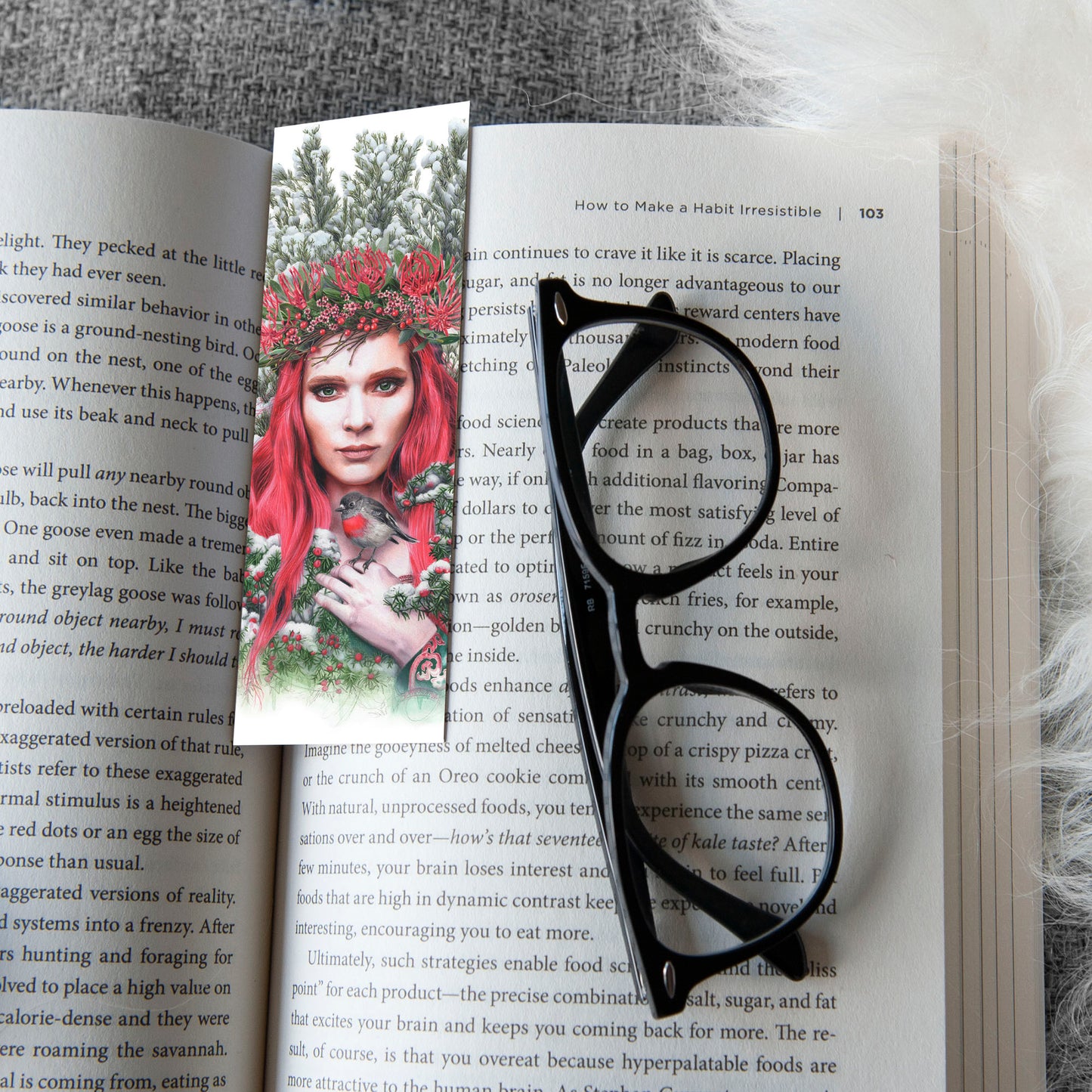 'Waratah Queen' bookmark